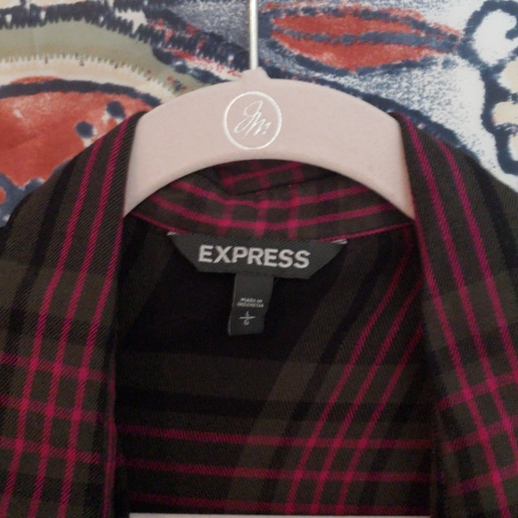 Express Top - Picture 2 of 2